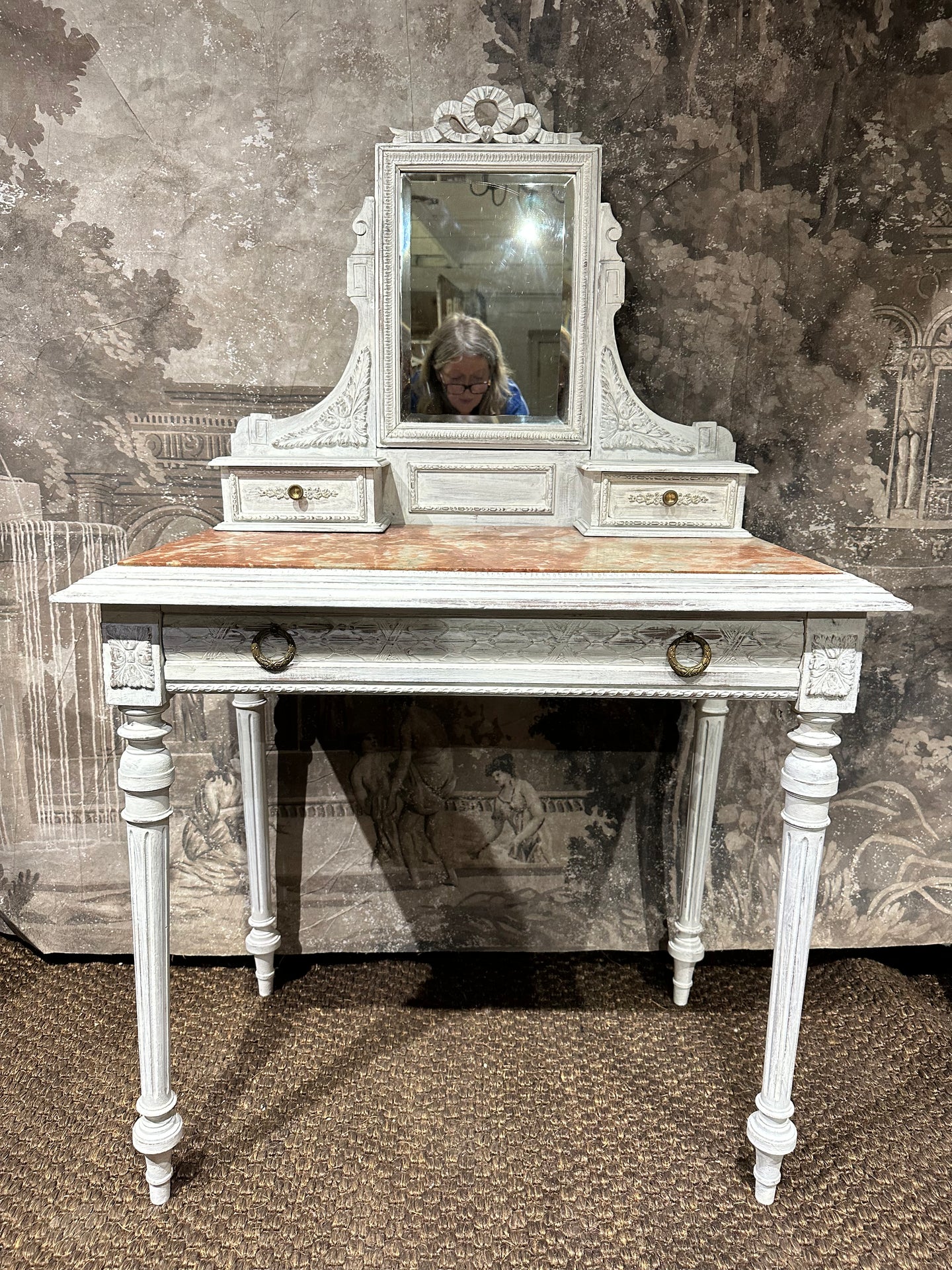 Antique French Louis XVI dressing table with mirror, pale grey painted finish, pink marble top, and original brass handles, c.1880.