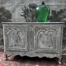 Load image into Gallery viewer, Decorative Antique Emerald Glass Spirit Bottle - Ukrainian Marriage Demijohn 65cm Tall
