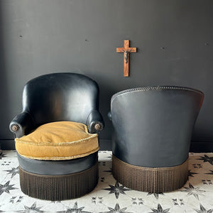 Stunning Pair of French Black Leather Crapaud Cocktail Chairs 1940’s Immaculate Condition