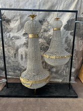Load image into Gallery viewer, Marie Antoinette Chandelier