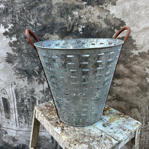 Small Vintage Metal Oyster Bucket - ideal bulb planter - French General Trading
