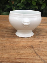 Load image into Gallery viewer, Pair of Pretty French Antique Soup Bowls