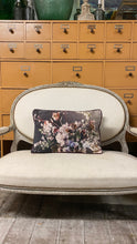 Load image into Gallery viewer, Velvet Cushion Hellebore