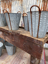 Load image into Gallery viewer, Vintage Galvanised Oyster Bucket